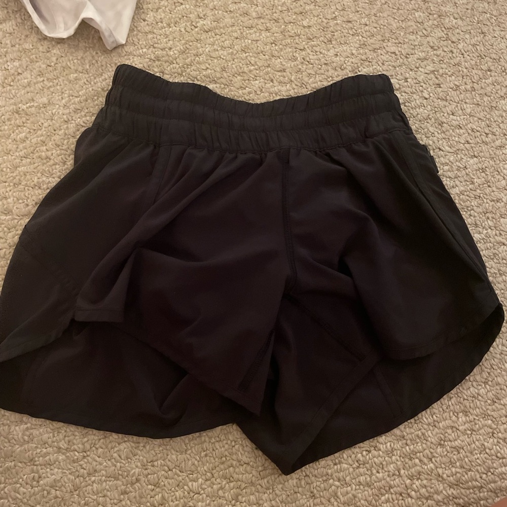Hotty hot lululemon shorts